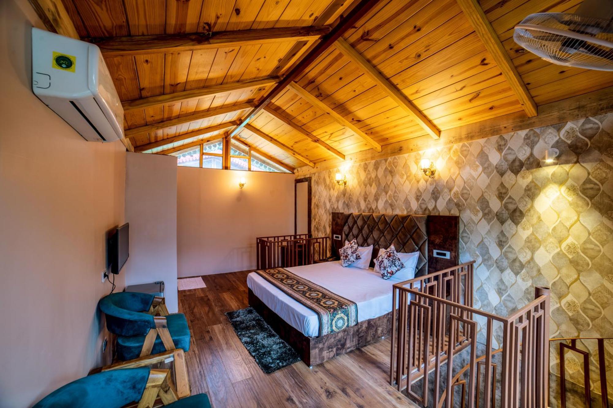 Mudras Grove Resort, Nainital Buitenkant foto