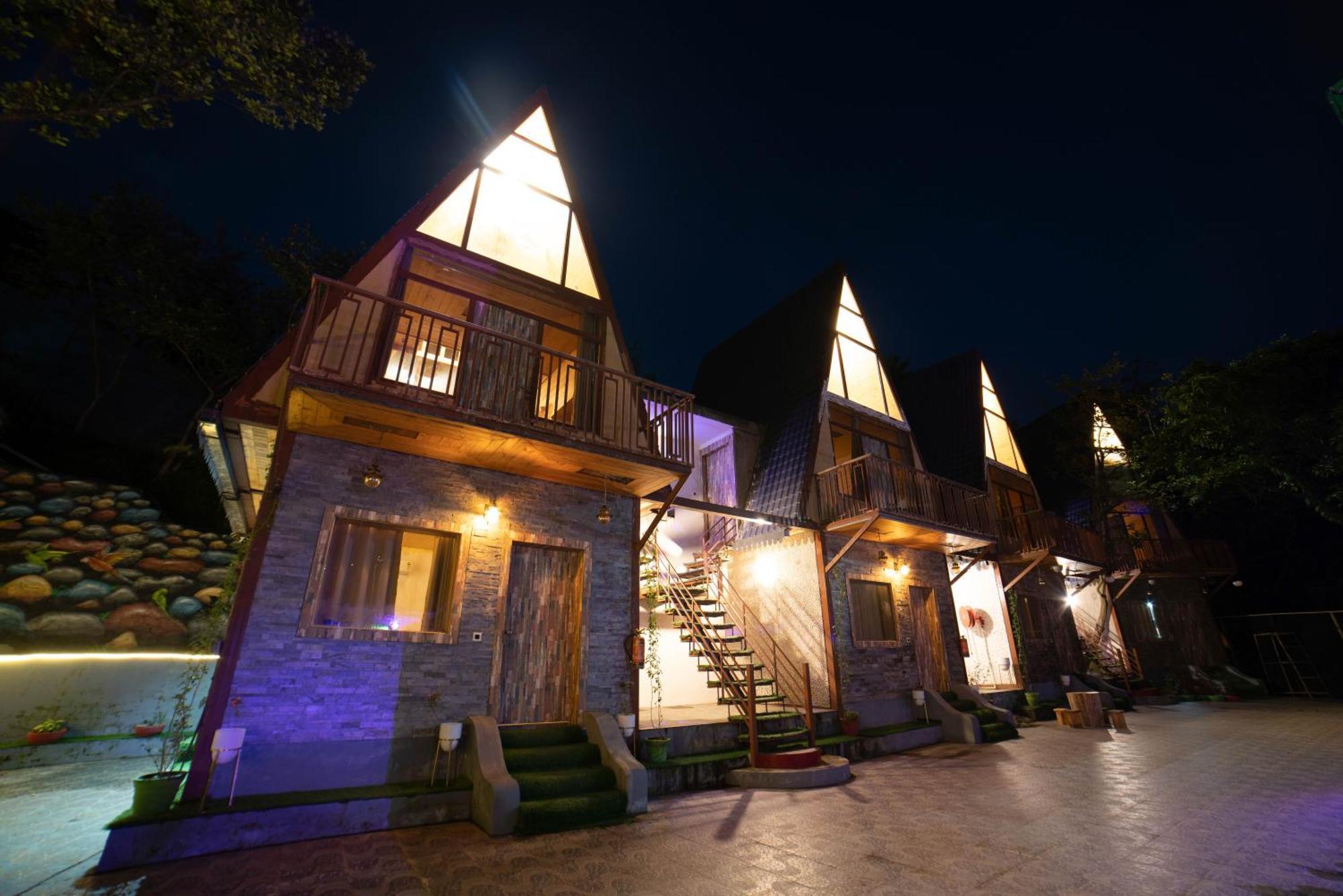 Mudras Grove Resort, Nainital Buitenkant foto