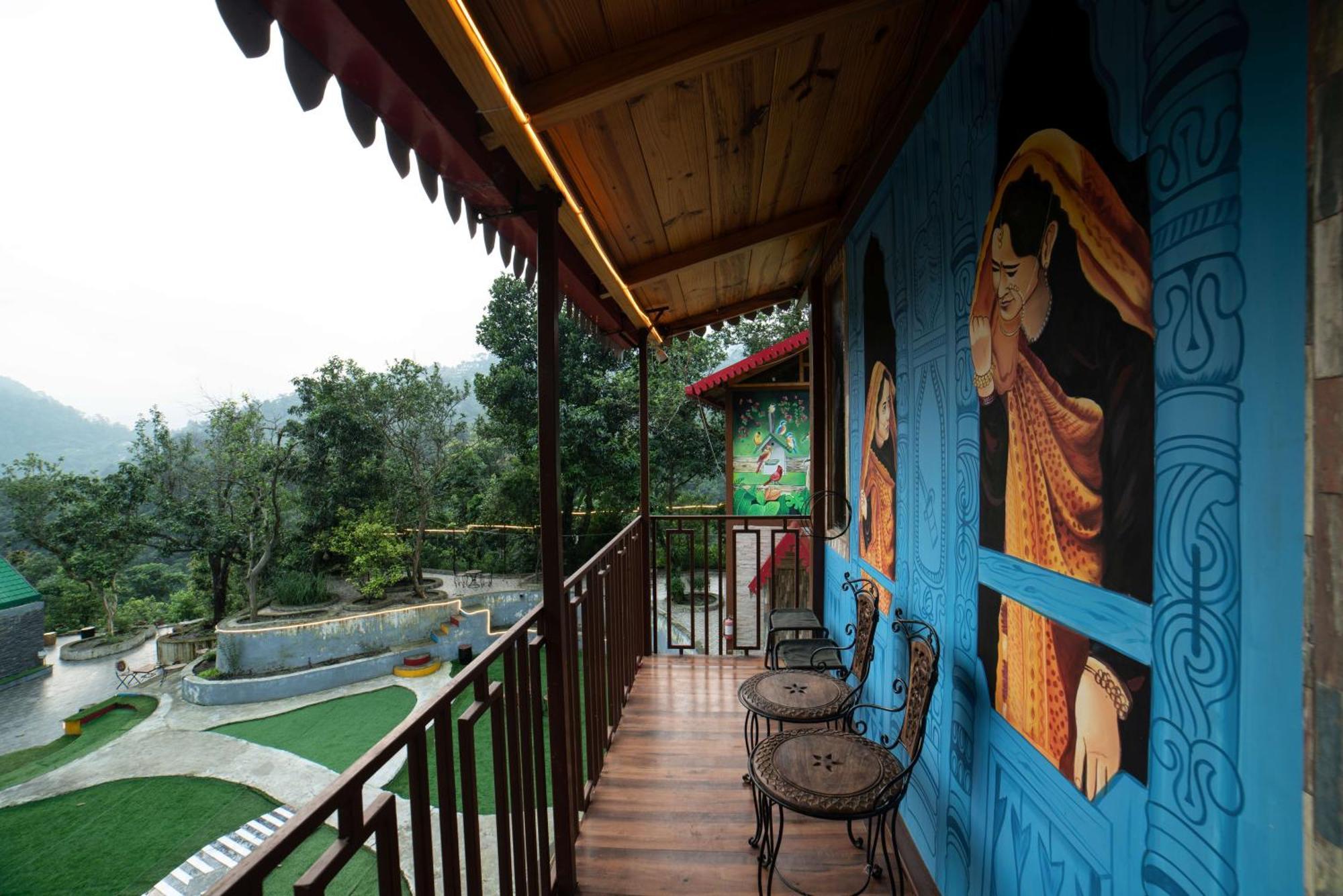 Mudras Grove Resort, Nainital Buitenkant foto